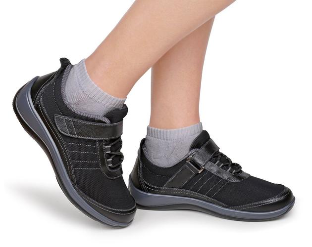 Orthopedic edma lymphedema orthotic shoes comfortable Canada orthofeet