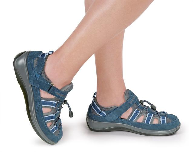 Orthopedic edma lymphedema orthotic shoes comfortable Canada orthofeet
