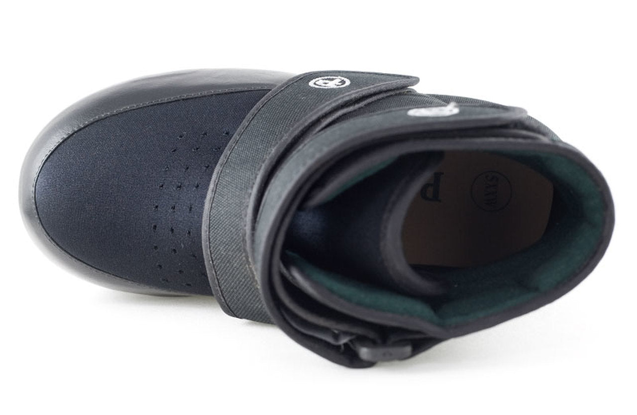 severe swelling diabetes edema lymphedema heel pain neurophaty swollen sore feet bracing orthopedic shoes canada