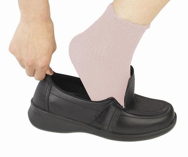 Orthopedic edma lymphedema orthotic shoes comfortable Canada orthofeet