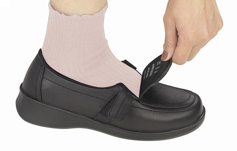 Orthopedic edma lymphedema orthotic shoes comfortable Canada orthofeet